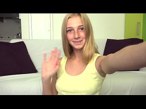❤️ Kad mi je dosadno, lijeno masturbiram svoju ružičastu macu Jebanje na bs.tube-sexer-com.ru ❌