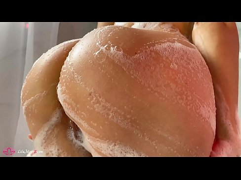 ❤️ Brineta masturbira macu vibratorom do intenzivnog orgazma pod tušem Jebanje na bs.tube-sexer-com.ru ❌